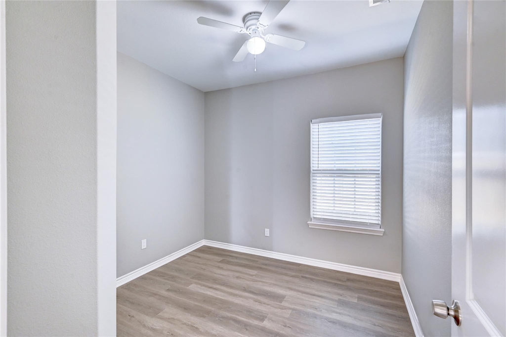 11923 Nelwood - Photo 13