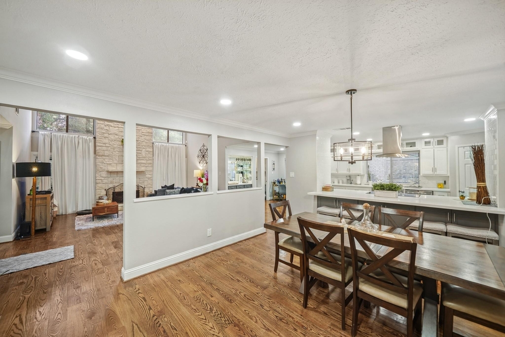 15831 Ridge Park Drive - Photo 8