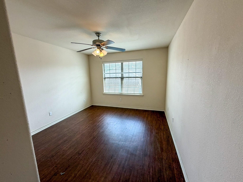4424 Reveille Rd - Photo 8