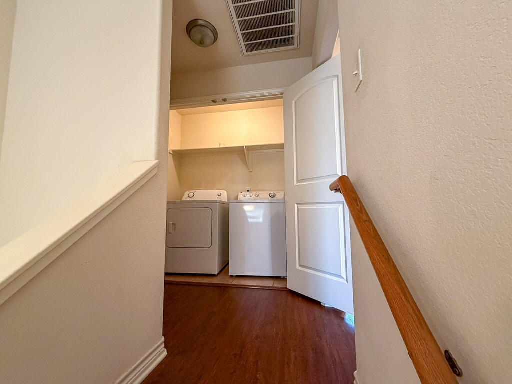 4424 Reveille Rd - Photo 7