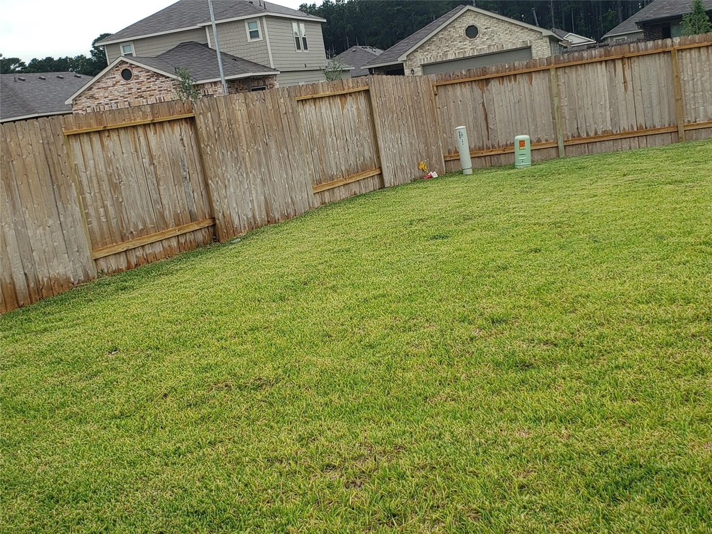 302 Bandit Cove Ct, Magnolia Texas 77354 Court - Photo 8
