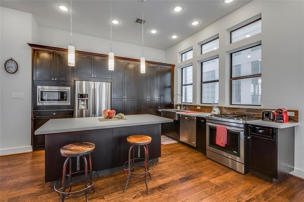2612 Polk Street - Photo 3