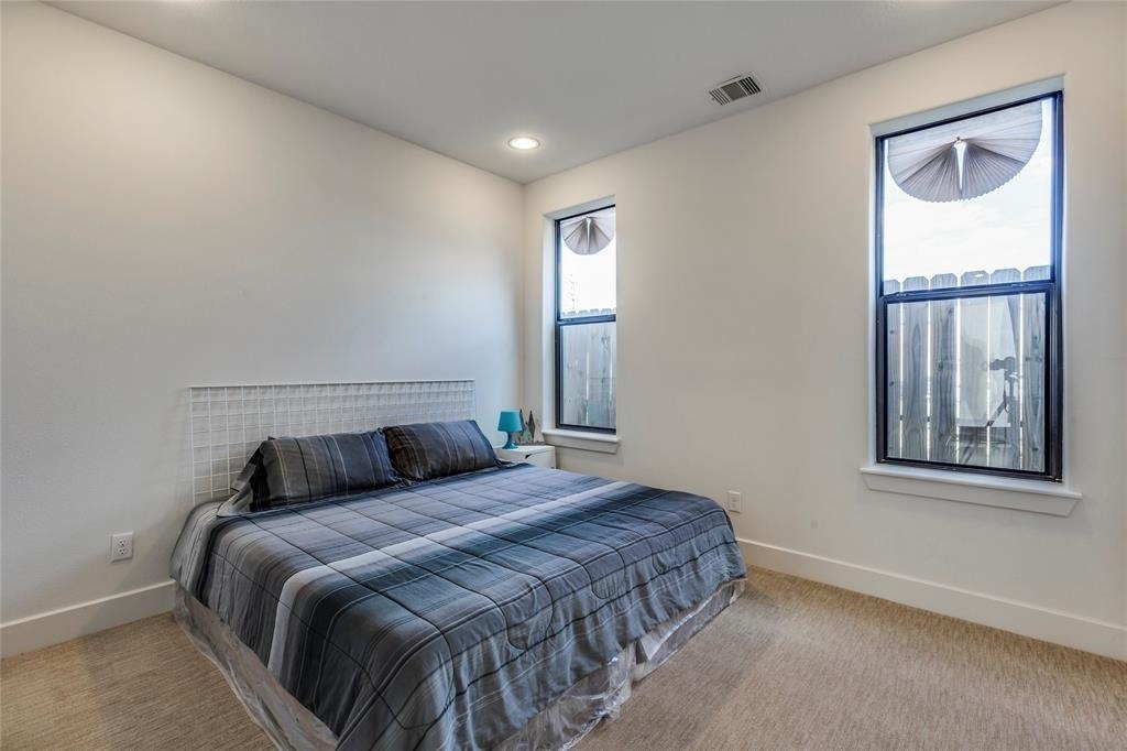 2612 Polk Street - Photo 18