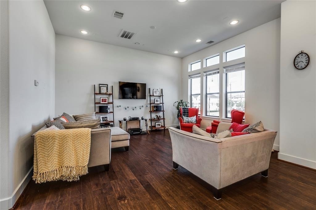 2612 Polk Street - Photo 7