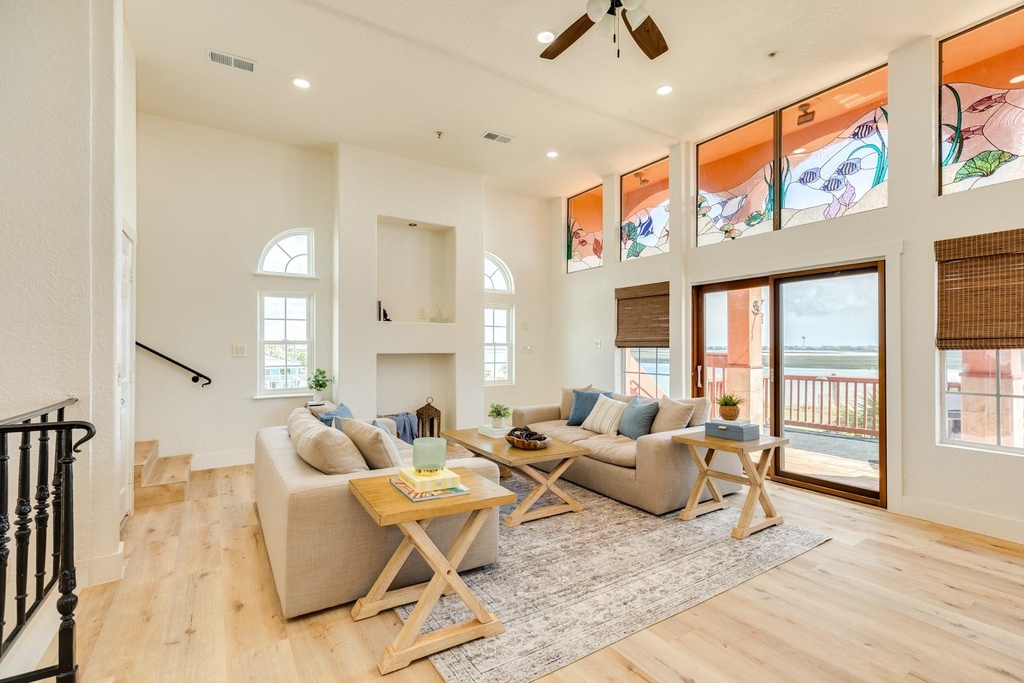 411 Sailfish Street - Photo 4