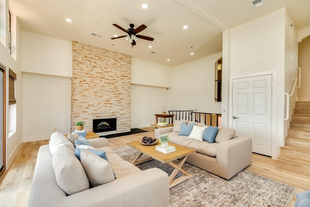 411 Sailfish Street - Photo 6