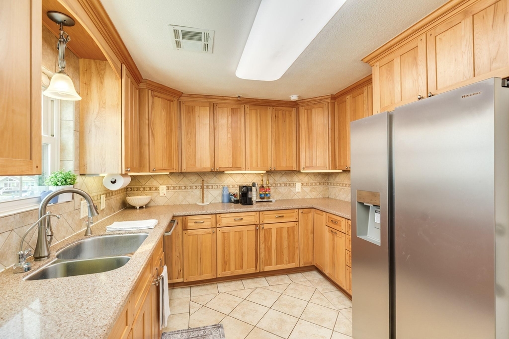 411 Sailfish Street - Photo 11