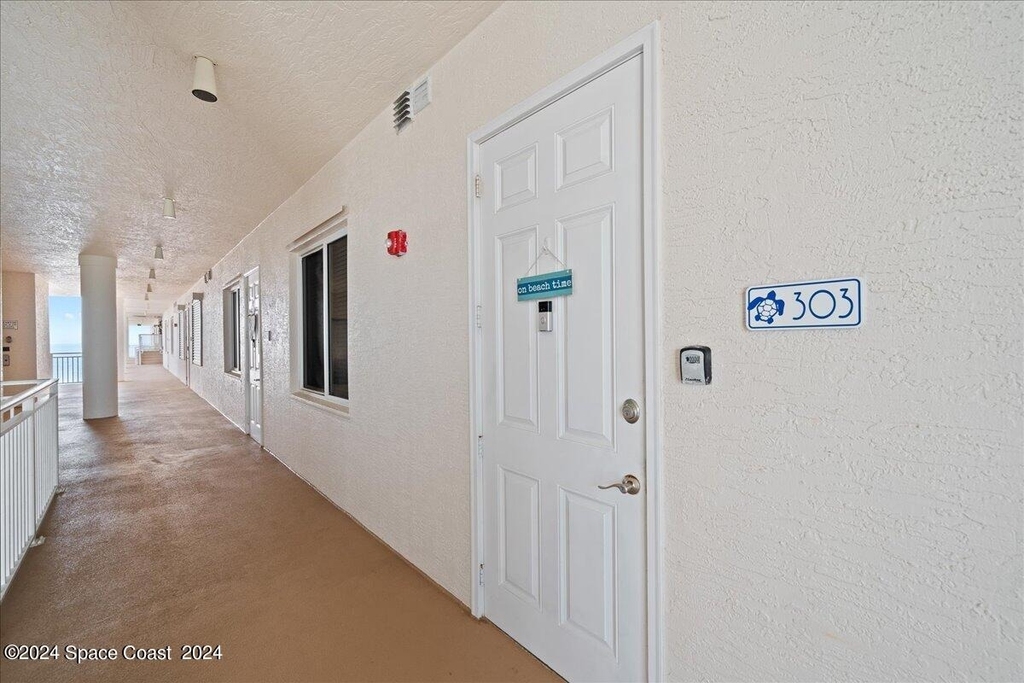 601 N Miramar Avenue - Photo 3