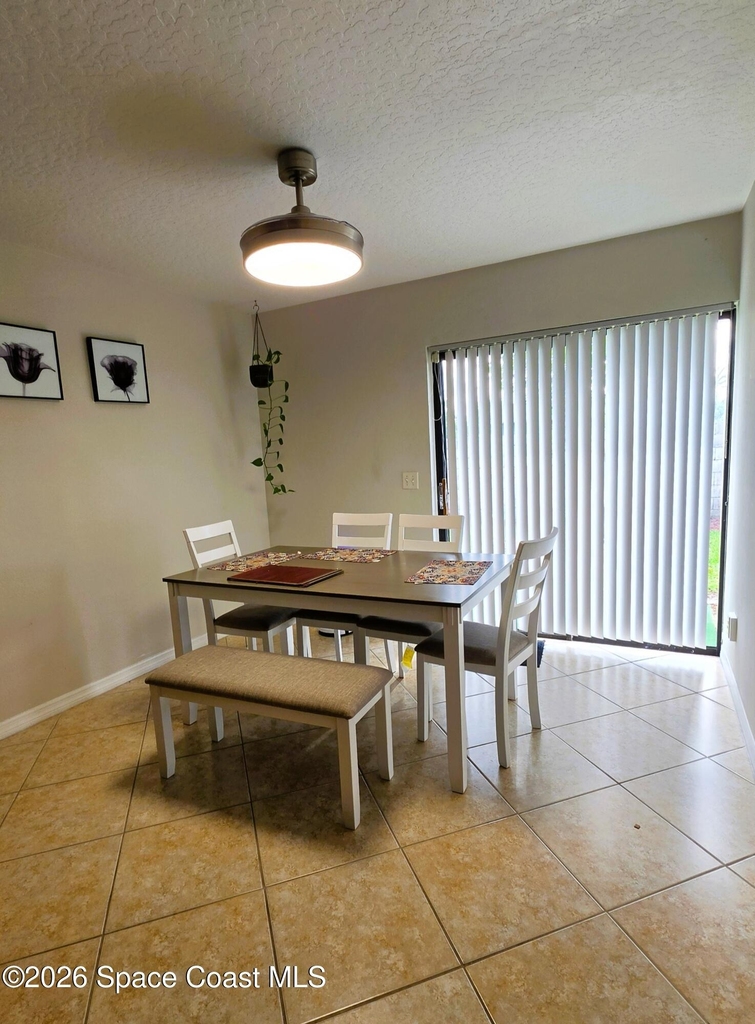612 Cedar Side Circle Ne - Photo 4