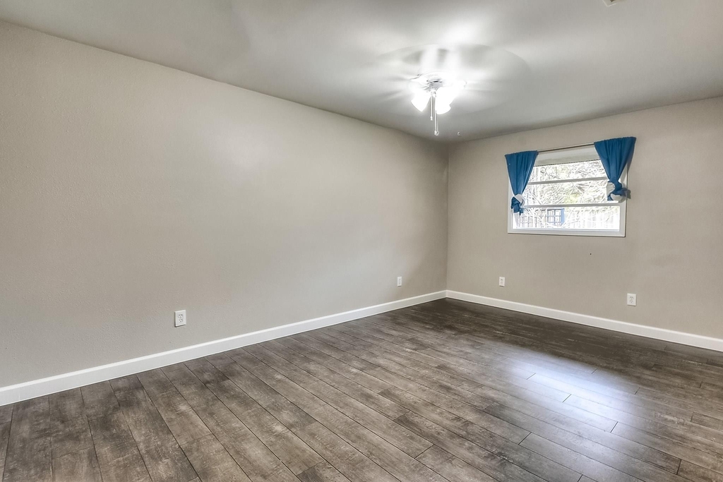 9006 Dunlap Street - Photo 23