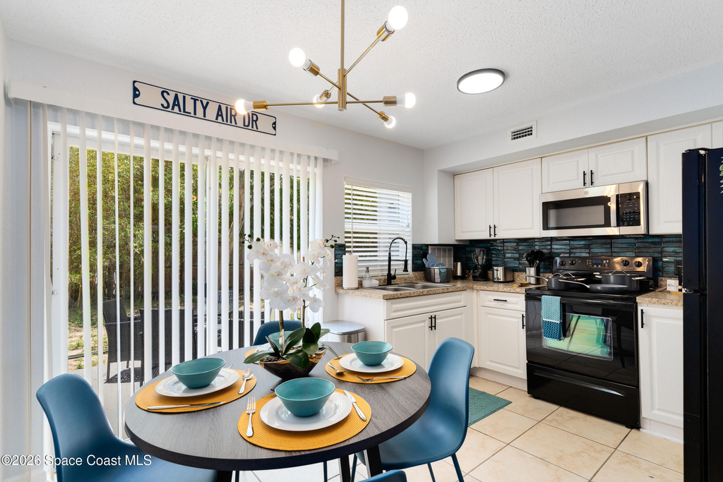1031 Park Drive - Photo 3