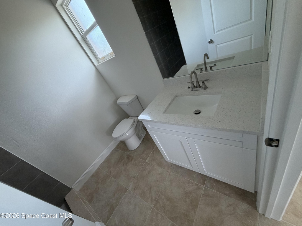 1677 Javier Street Se - Photo 6