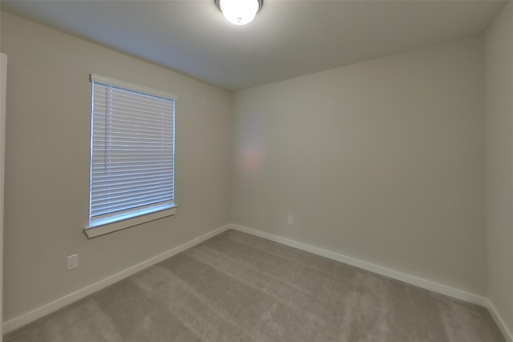 22628 Terrazzo Drive - Photo 9