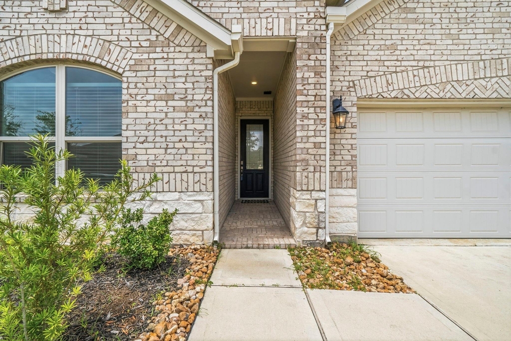 1376 Grays Gully - Photo 1