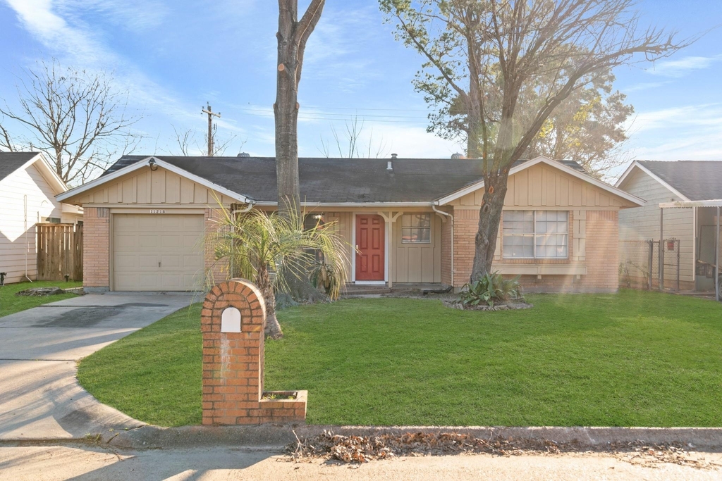 11218 Rebel Road - Photo 0