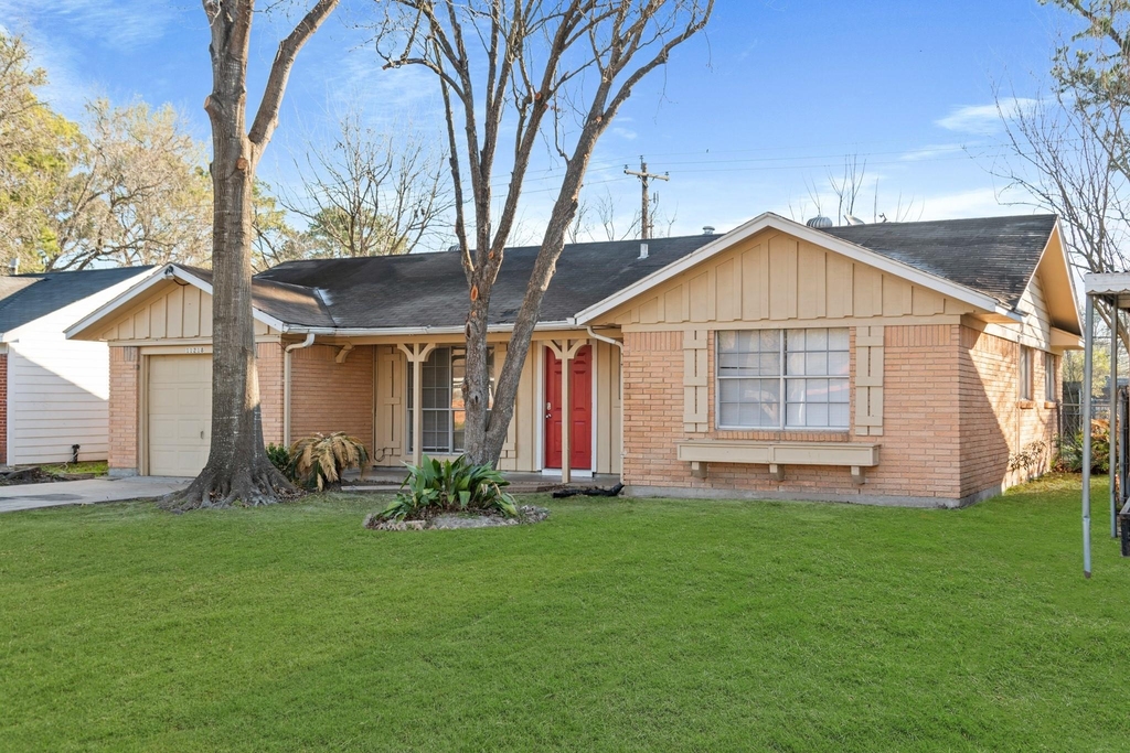 11218 Rebel Road - Photo 1