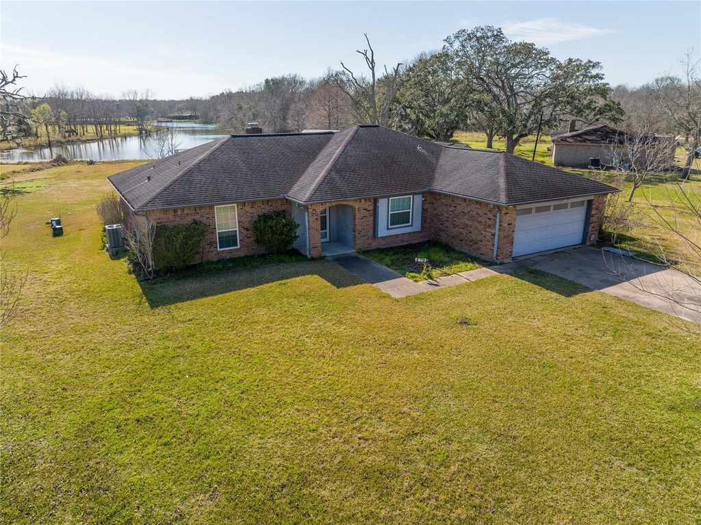 140 Lakewood Drive - Photo 5