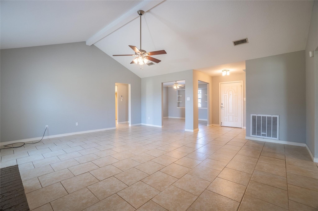 140 Lakewood Drive - Photo 10