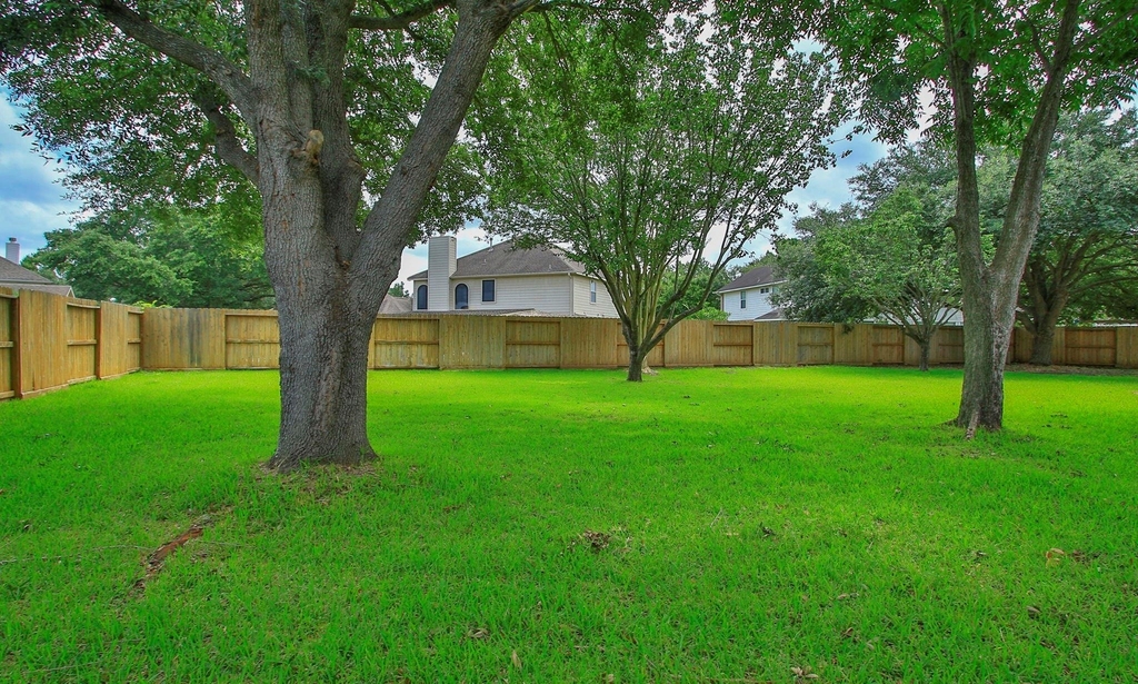 10314 Cliff Haven Court - Photo 36