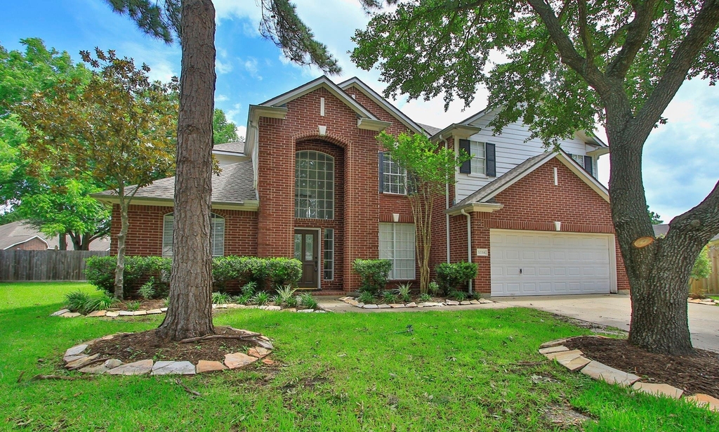 10314 Cliff Haven Court - Photo 1