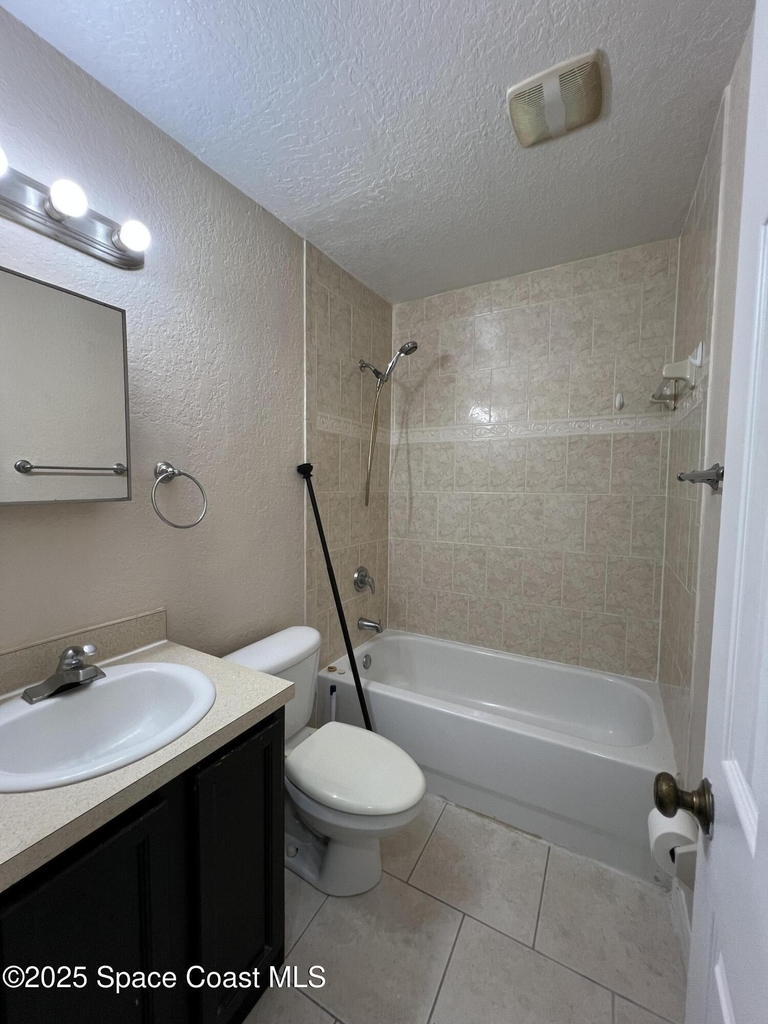220 Columbia Drive - Photo 8
