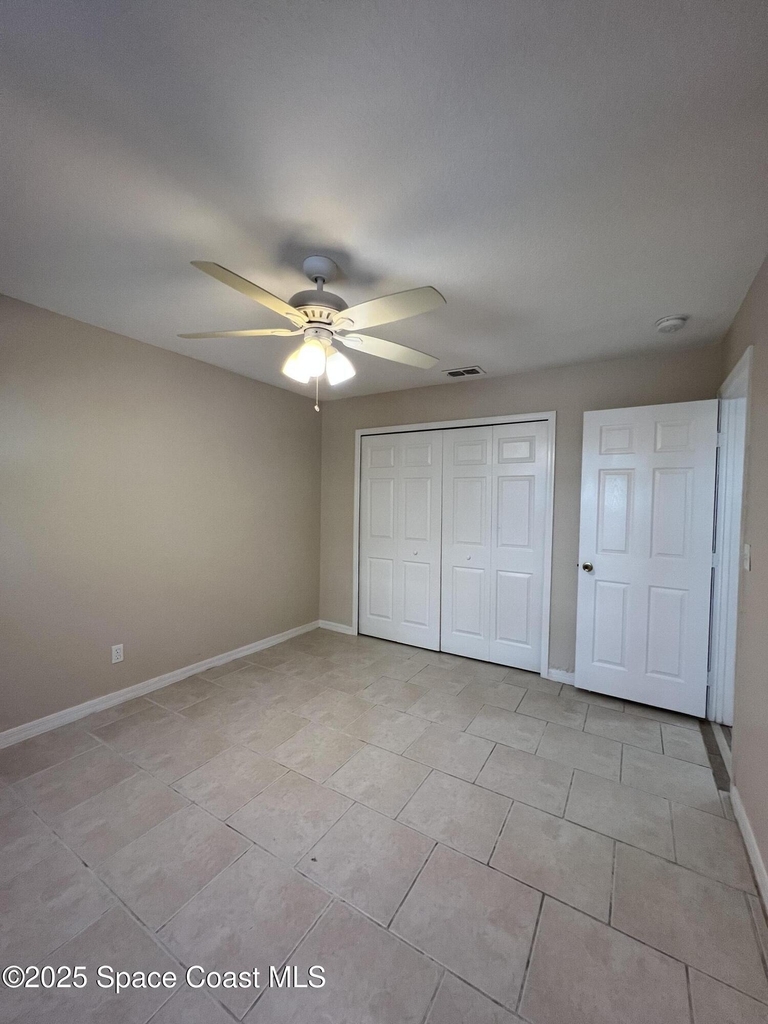 220 Columbia Drive - Photo 7