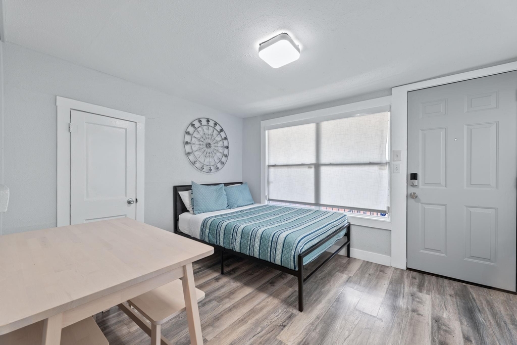 412 Drew Street - Photo 7