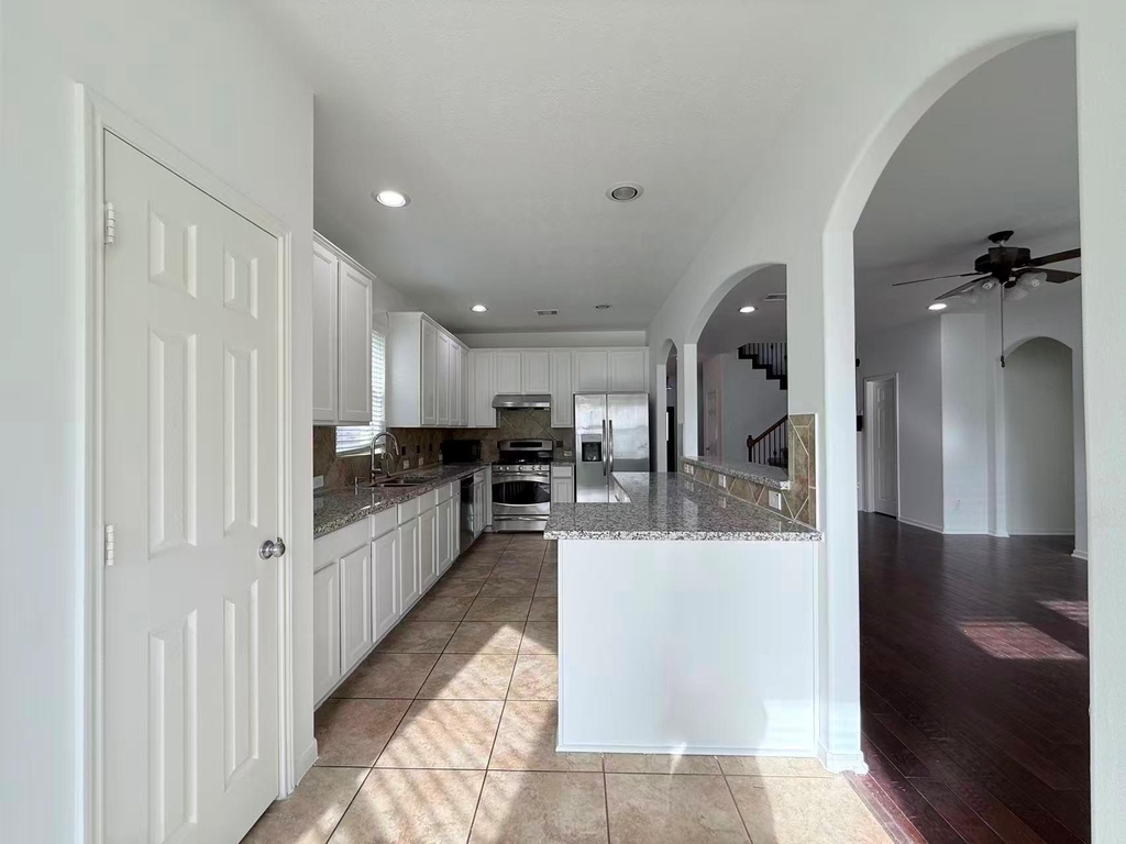 2814 Ridgeglen Lane - Photo 16
