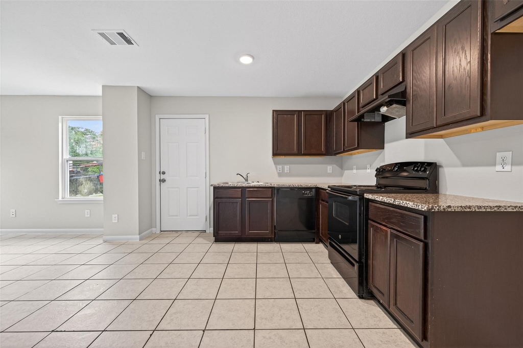 14774 Bowie Lane - Photo 16