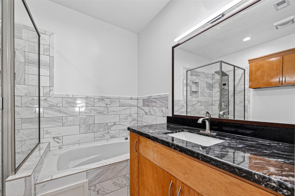 7030 Sidney Street - Photo 16