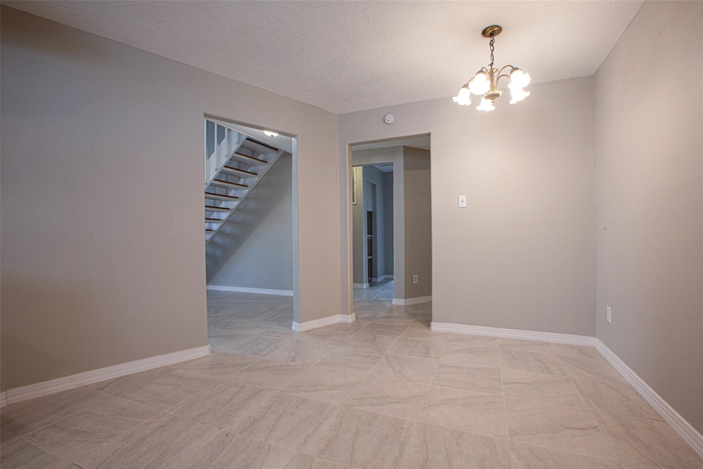 16042 Bear Hill Drive - Photo 9