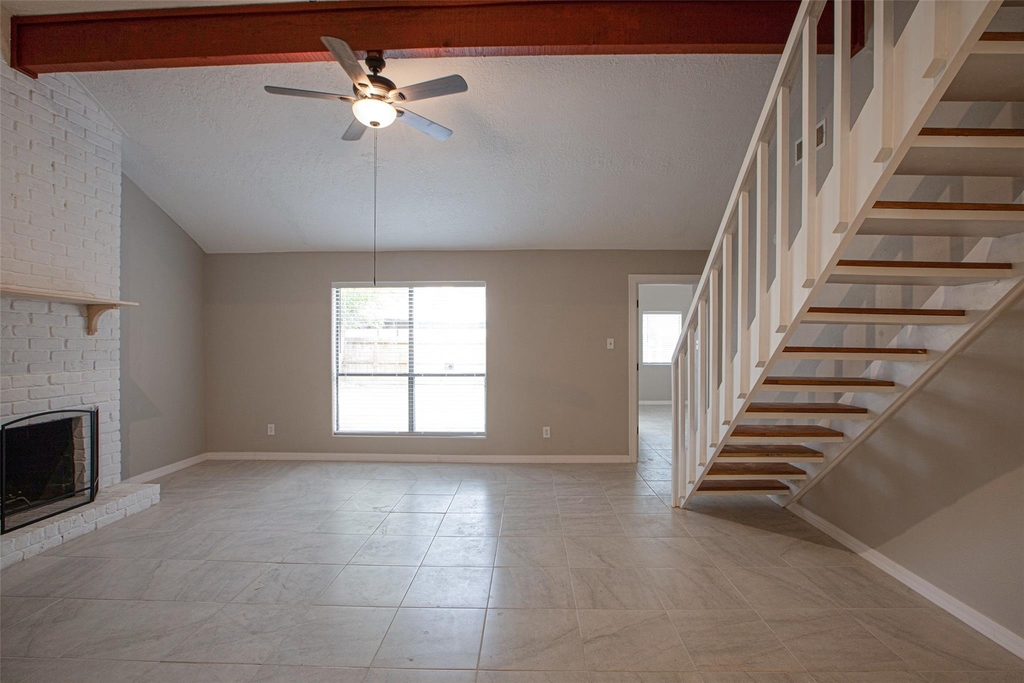 16042 Bear Hill Drive - Photo 6