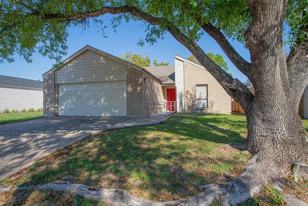 16042 Bear Hill Drive - Photo 30