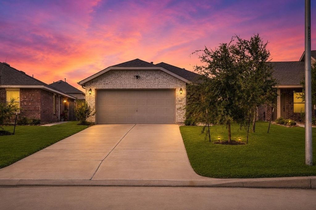 26918 Winward Creek Trail - Photo 1