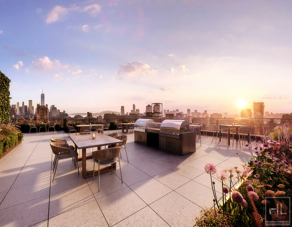 West 28th Street - Photo 6