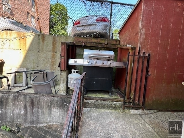 Cambridge Ave - Photo 16