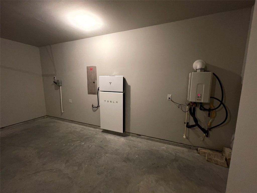25526 Northpark Spruce Court - Photo 15