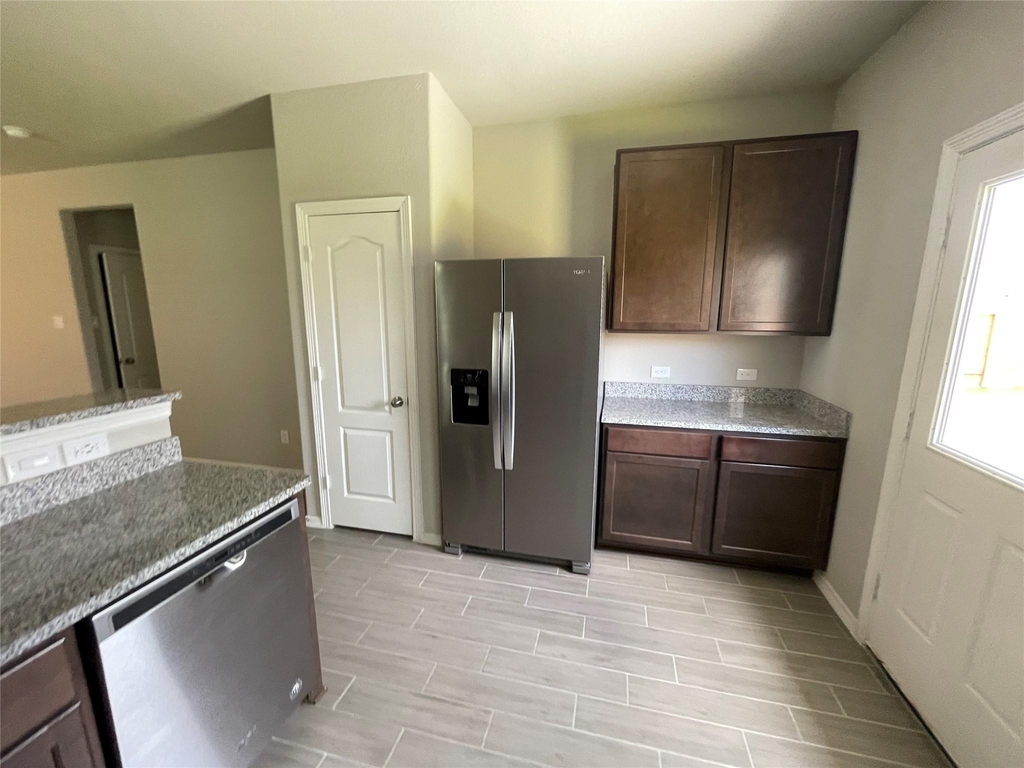 25526 Northpark Spruce Court - Photo 6
