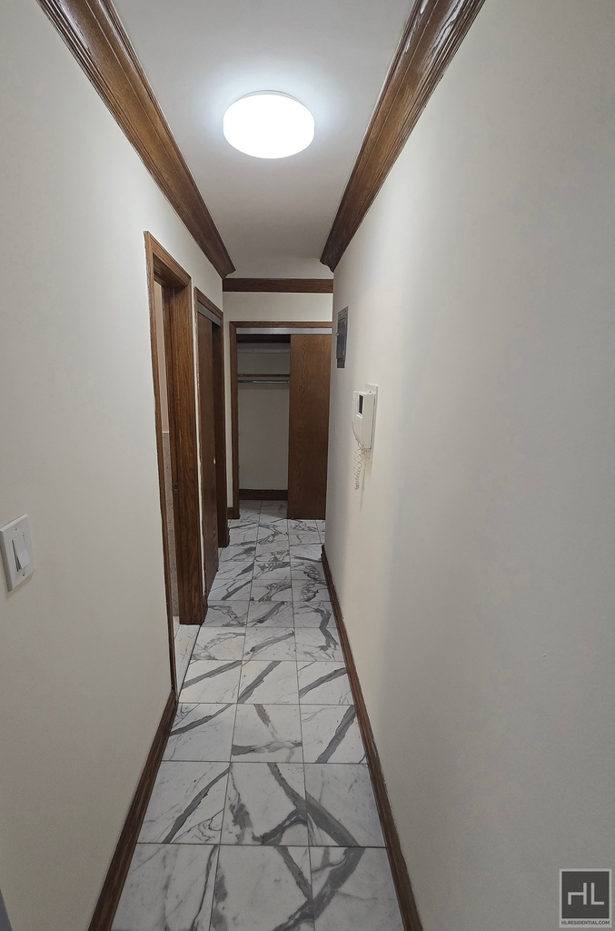 East 36 Street - Photo 9