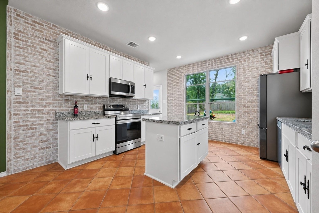 804 Pearl River Drive - Photo 6