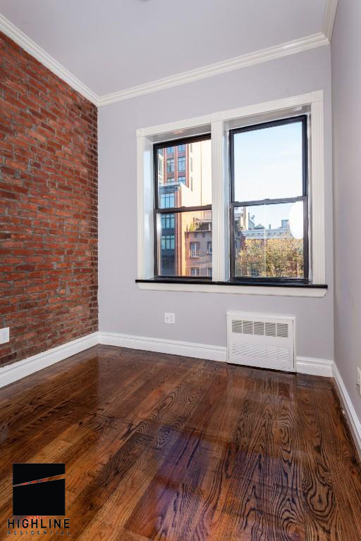 W 14th St. - Photo 1