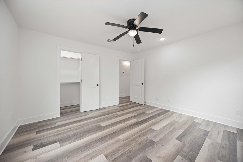 3405 Mount Pleasant Street - Photo 15