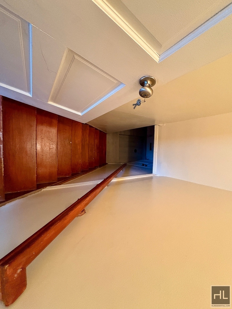 Logan Avenue - Photo 2