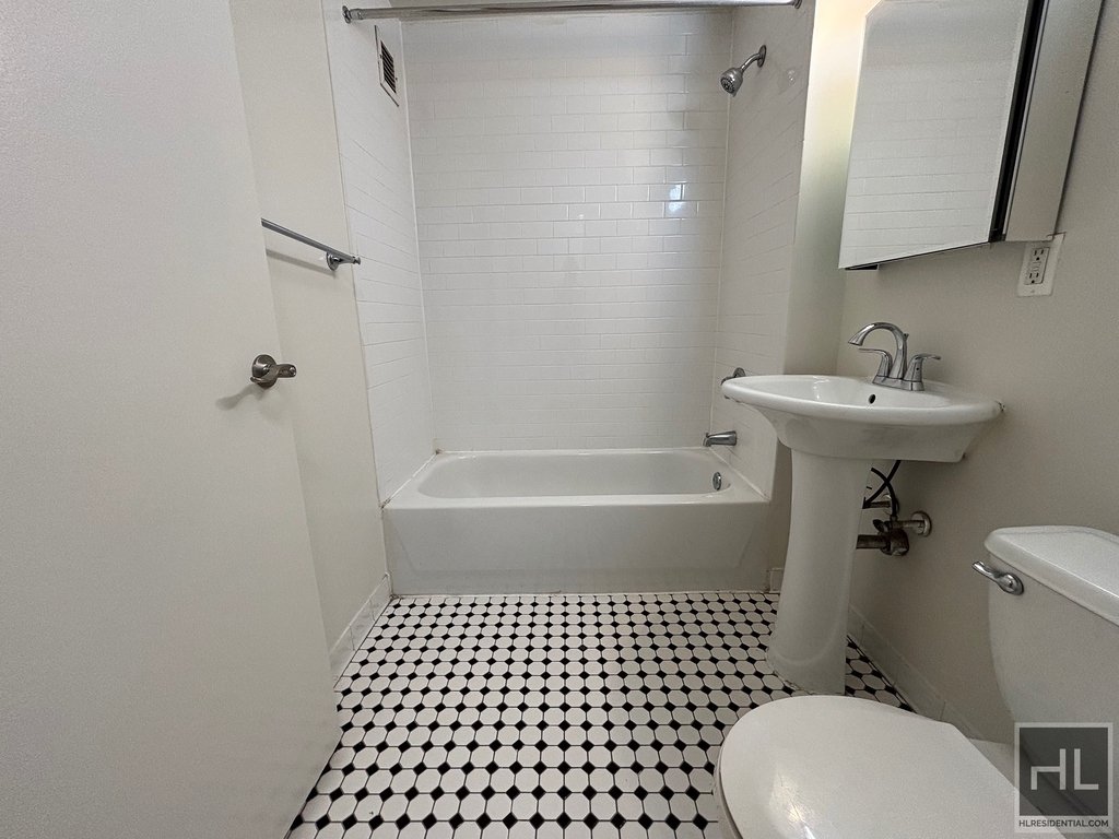 West 96th Street - Photo 2