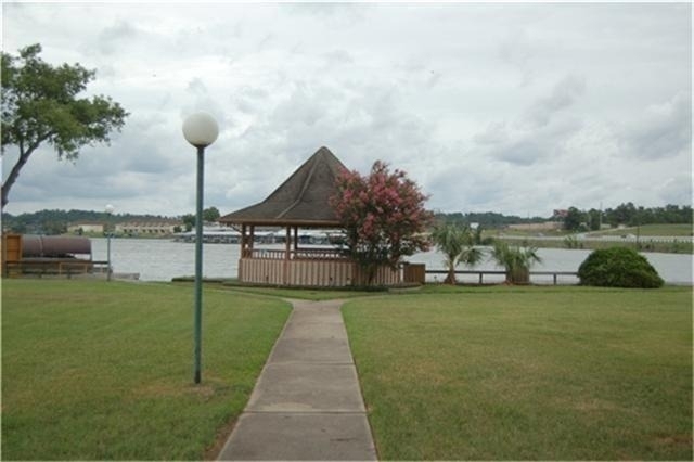6107 Snug Harbor Boulevard - Photo 2