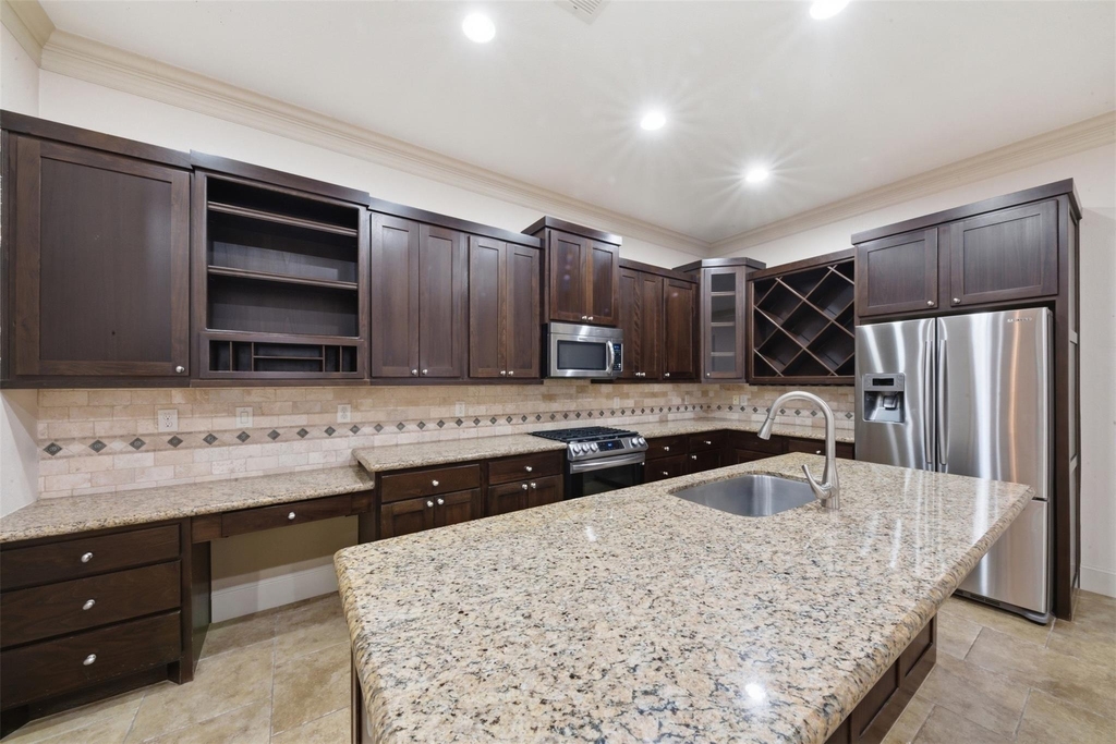 5929 Kansas Street - Photo 11