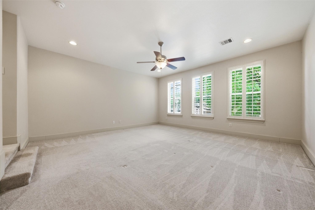 5929 Kansas Street - Photo 20