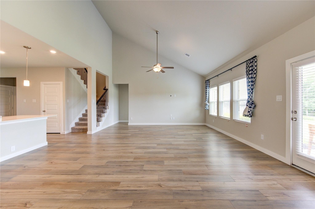 6027 Jenna Way - Photo 17