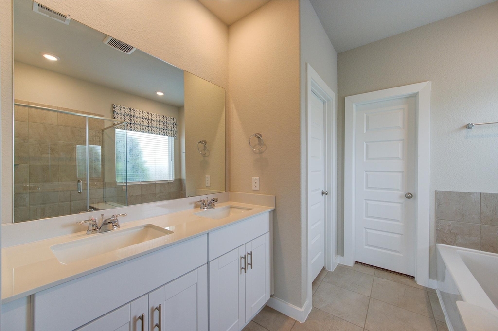 6027 Jenna Way - Photo 27