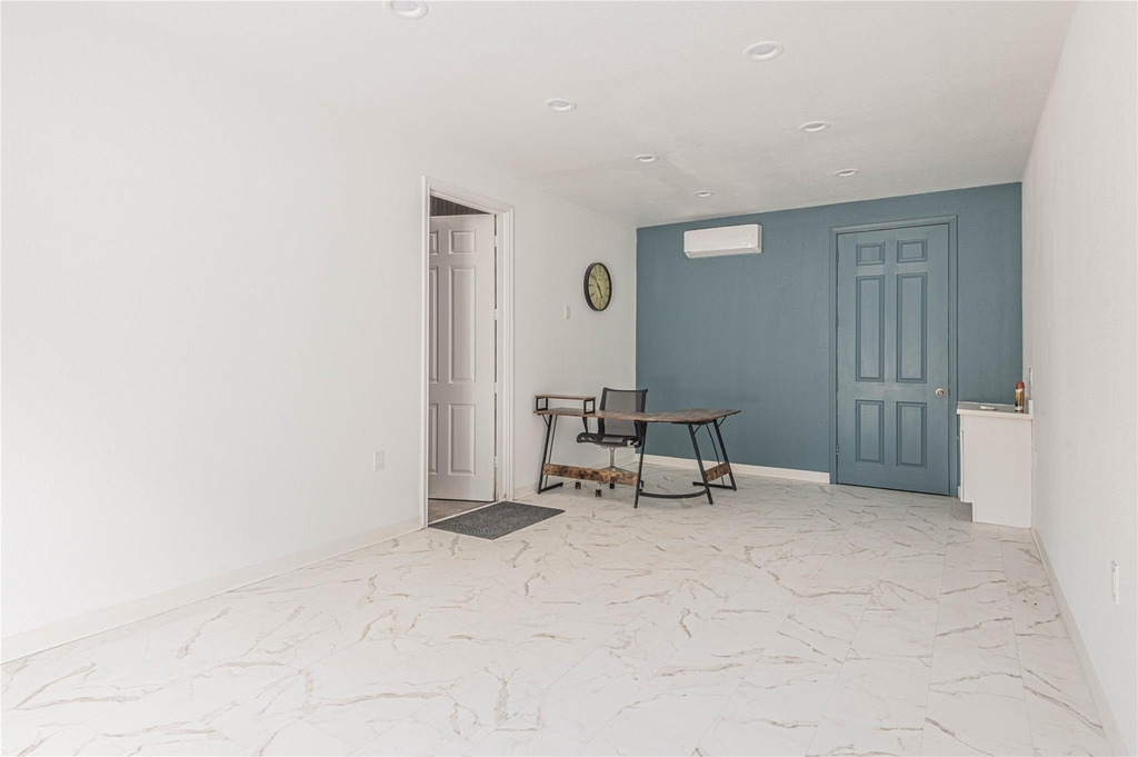 22316 E Martin Drive - Photo 15